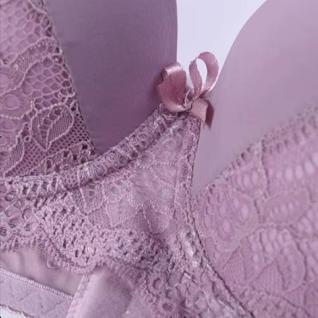 Double Padded Lace Trim Design Bra Set