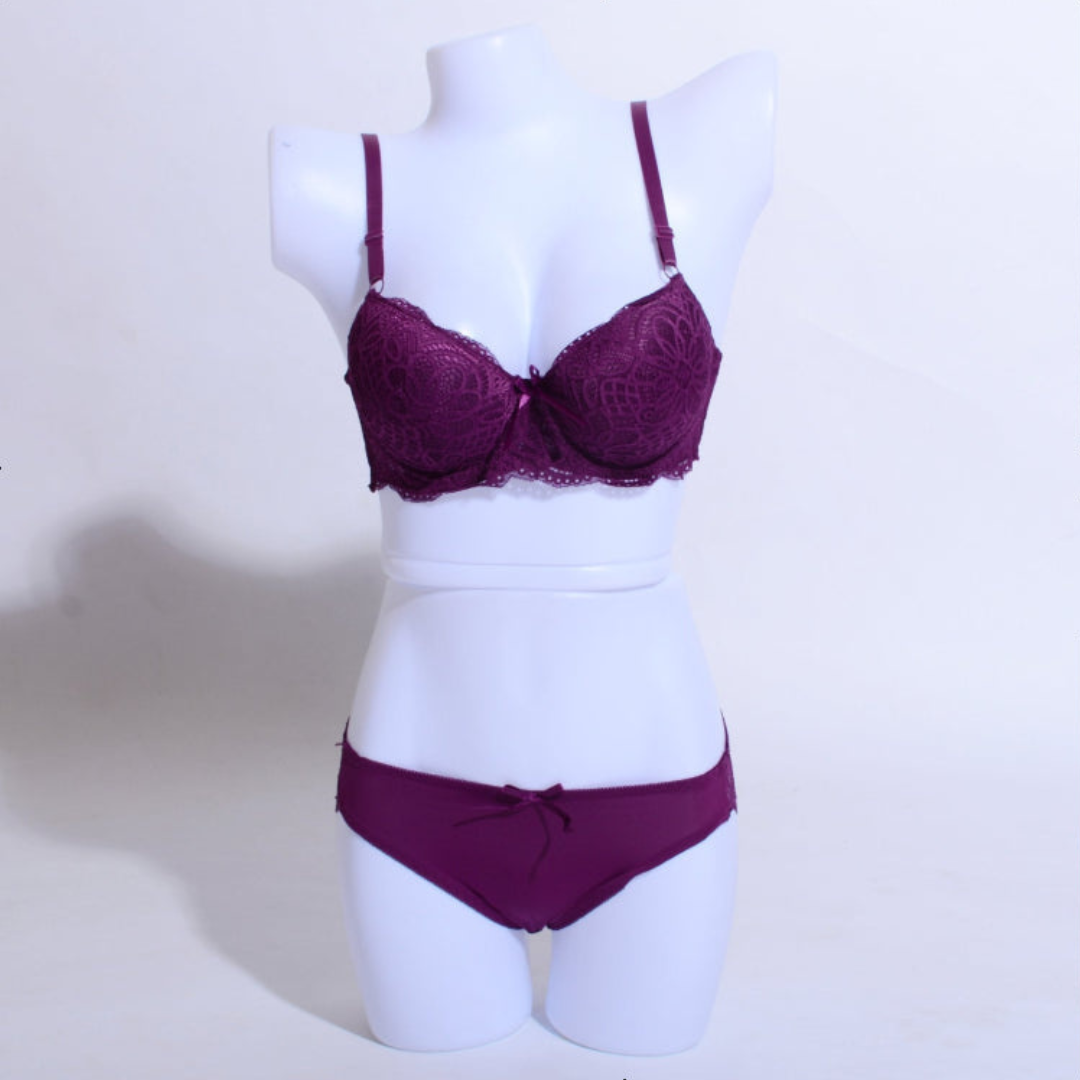 Lace Design Padded Wired Push-up Bra Set