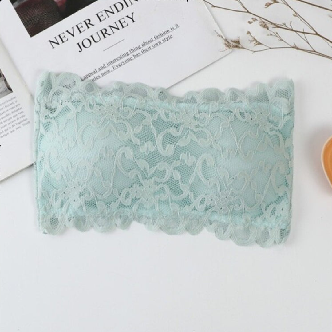 Floral Lace Design Cute Padded Strapless Bra