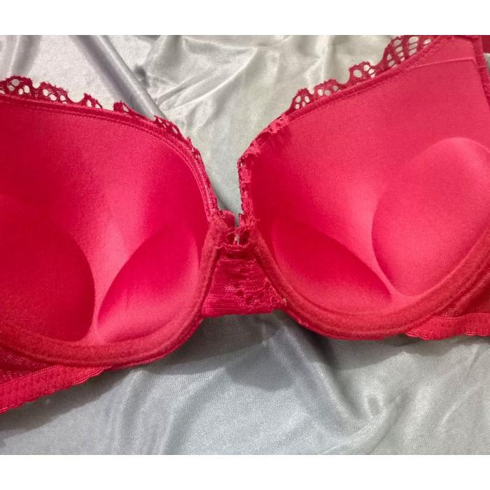 Gorgeous Allure Lace Trim Push-Up Bra