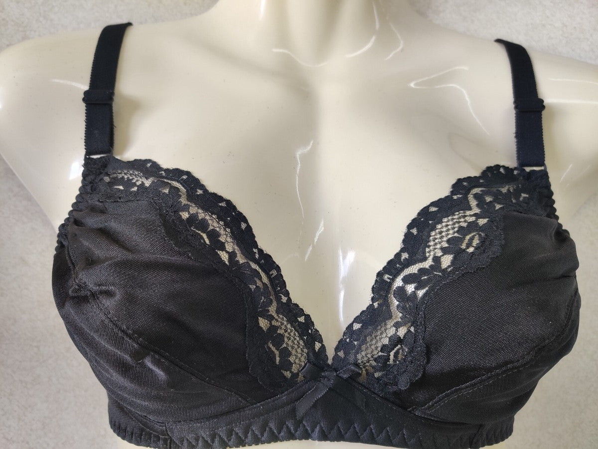 Lace Trim Non Padded Jersey Bra